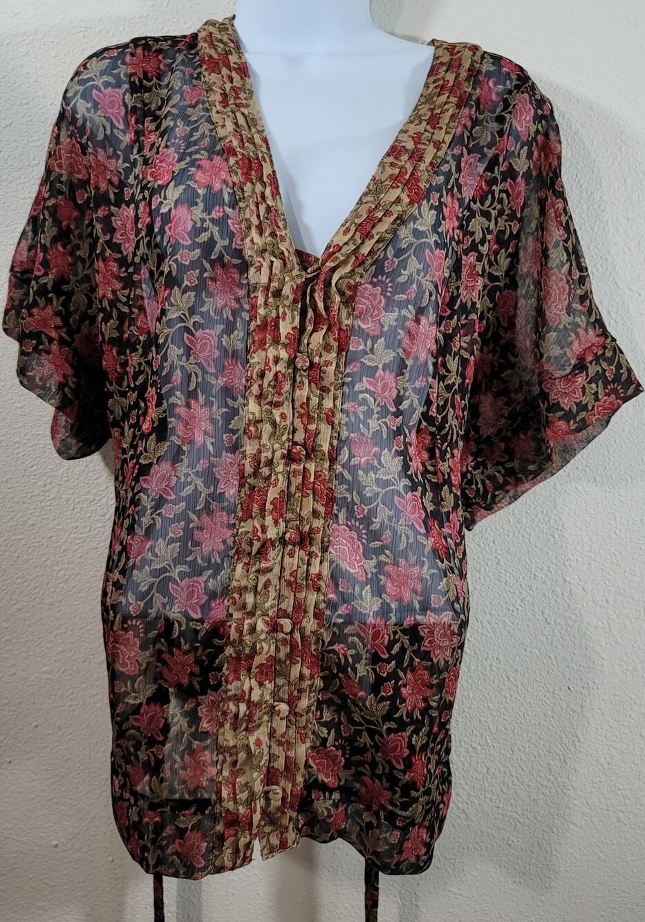 Converse Black Red Floral Sheer Button Up Top XL Lightweight Belted Soft Stretch